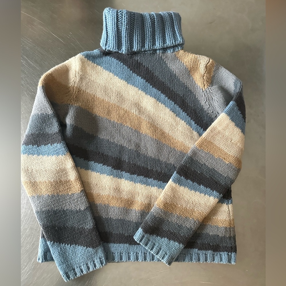 SEEN ON Gilmore Girls, Matilda Djerf vintage chunky knit blue turtleneck sweater - Picture 6 of 8